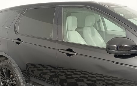 Land Rover Discovery Sport I рестайлинг, 2018 год, 2 350 000 рублей, 26 фотография