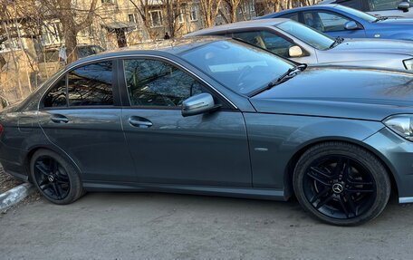 Mercedes-Benz C-Класс, 2011 год, 1 250 000 рублей, 2 фотография