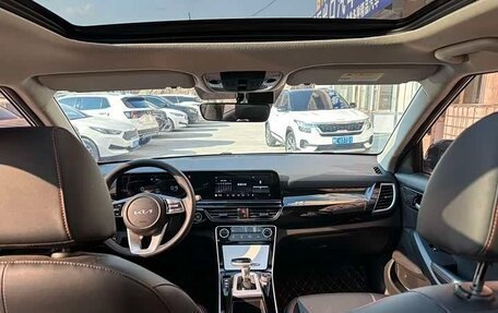 KIA Seltos I, 2023 год, 1 865 000 рублей, 10 фотография