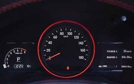 Honda Vezel, 2019 год, 1 890 000 рублей, 20 фотография
