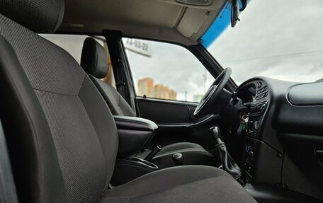 Chevrolet Niva I рестайлинг, 2018 год, 670 000 рублей, 13 фотография