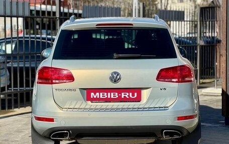 Volkswagen Touareg III, 2012 год, 1 725 000 рублей, 6 фотография