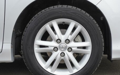 Toyota Noah III, 2014 год, 1 760 000 рублей, 9 фотография