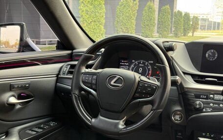 Lexus ES VII, 2019 год, 4 150 000 рублей, 25 фотография