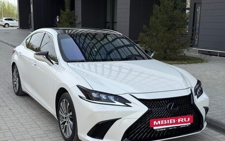 Lexus ES VII, 2019 год, 4 150 000 рублей, 27 фотография