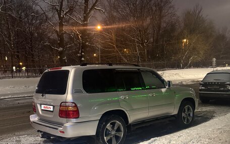 Toyota Land Cruiser 100 рестайлинг 2, 2001 год, 2 000 000 рублей, 3 фотография