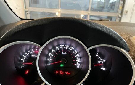 KIA Venga I, 2014 год, 900 000 рублей, 11 фотография