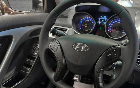 Hyundai Avante, 2011 год, 997 000 рублей, 23 фотография