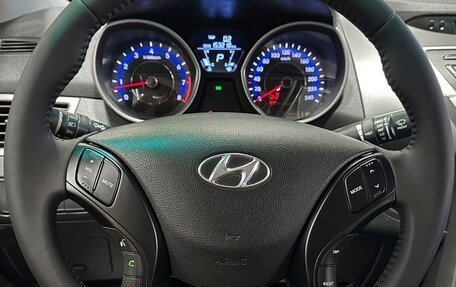 Hyundai Avante, 2011 год, 997 000 рублей, 26 фотография