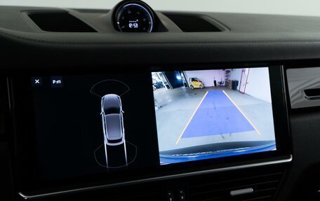 Porsche Cayenne III, 2018 год, 5 595 055 рублей, 13 фотография