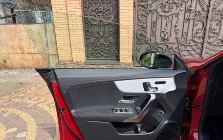 Mercedes-Benz CLA, 2020 год, 2 690 000 рублей, 10 фотография