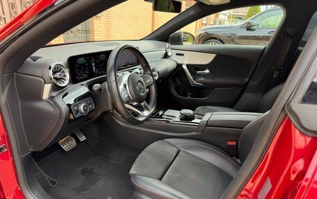 Mercedes-Benz CLA, 2020 год, 2 690 000 рублей, 13 фотография