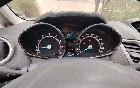 Ford Fiesta, 2016 год, 840 000 рублей, 4 фотография