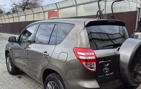 Toyota RAV4, 2010 год, 1 380 000 рублей, 2 фотография