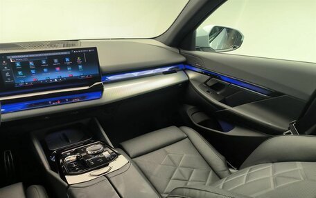 BMW 5 серия, 2025 год, 12 400 000 рублей, 12 фотография