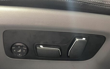 BMW 5 серия, 2025 год, 12 400 000 рублей, 18 фотография