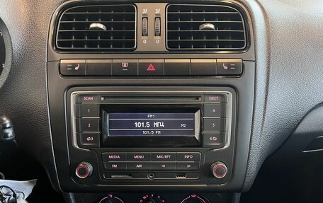 Volkswagen Polo VI (EU Market), 2013 год, 812 000 рублей, 13 фотография