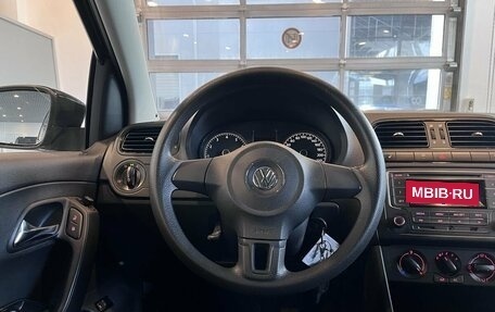 Volkswagen Polo VI (EU Market), 2013 год, 812 000 рублей, 10 фотография