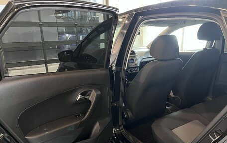 Volkswagen Polo VI (EU Market), 2013 год, 812 000 рублей, 25 фотография