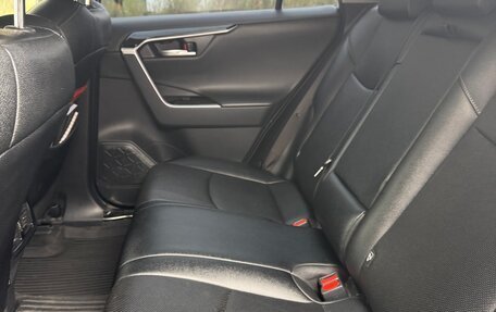 Toyota RAV4, 2021 год, 3 200 000 рублей, 1 фотография