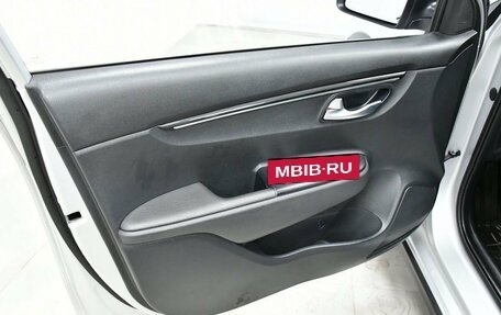 KIA Rio IV, 2018 год, 1 637 000 рублей, 10 фотография