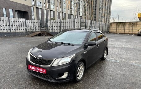 KIA Rio III рестайлинг, 2013 год, 490 000 рублей, 2 фотография