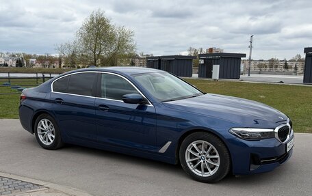 BMW 5 серия, 2020 год, 3 450 000 рублей, 3 фотография