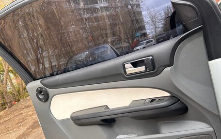 Ford Focus II рестайлинг, 2008 год, 390 000 рублей, 5 фотография