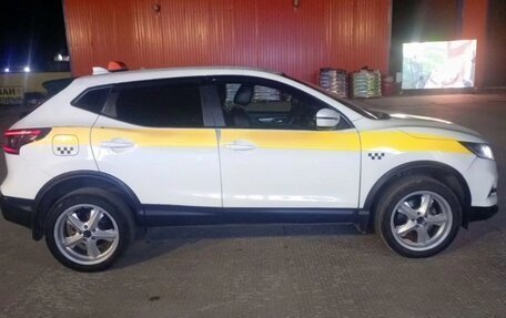 Nissan Qashqai, 2019 год, 1 000 000 рублей, 2 фотография