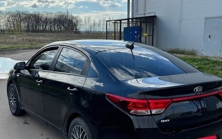 KIA Rio IV, 2017 год, 780 000 рублей, 4 фотография