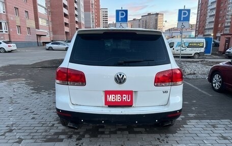 Volkswagen Touareg III, 2005 год, 570 000 рублей, 5 фотография