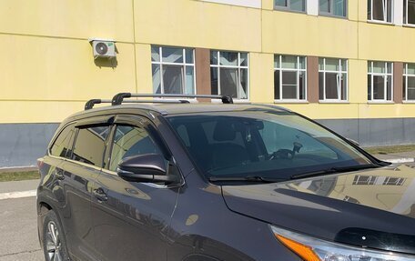 Toyota Highlander III, 2014 год, 3 350 000 рублей, 4 фотография