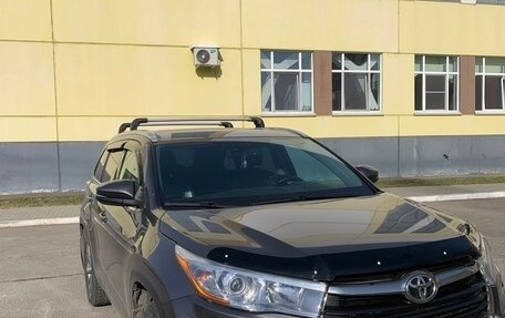 Toyota Highlander III, 2014 год, 3 350 000 рублей, 3 фотография