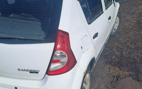 Renault Sandero I, 2010 год, 380 000 рублей, 5 фотография