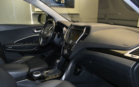 Hyundai Santa Fe III рестайлинг, 2015 год, 2 090 000 рублей, 10 фотография