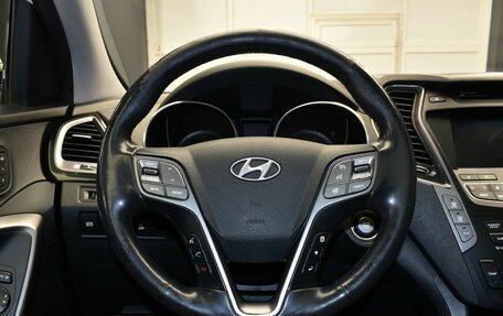 Hyundai Santa Fe III рестайлинг, 2015 год, 2 090 000 рублей, 16 фотография