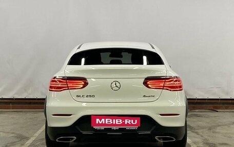 Mercedes-Benz GLC Coupe, 2017 год, 3 659 000 рублей, 6 фотография