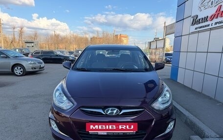Hyundai Solaris II рестайлинг, 2013 год, 647 000 рублей, 5 фотография