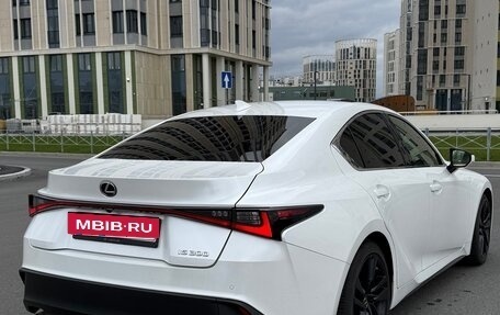 Lexus IS III, 2021 год, 3 850 000 рублей, 4 фотография
