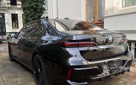 BMW 7 серия, 2023 год, 10 999 999 рублей, 5 фотография