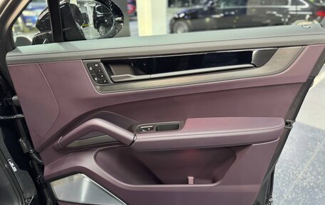 Porsche Cayenne III, 2026 год, 18 890 000 рублей, 21 фотография