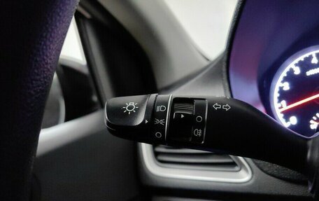 Hyundai Solaris II рестайлинг, 2018 год, 1 220 000 рублей, 19 фотография