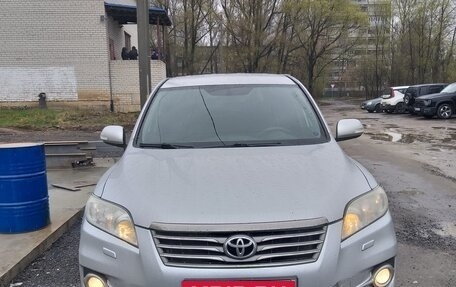 Toyota RAV4, 2011 год, 1 050 000 рублей, 1 фотография