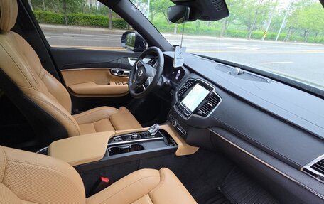 Volvo XC90 II рестайлинг, 2023 год, 5 310 000 рублей, 10 фотография