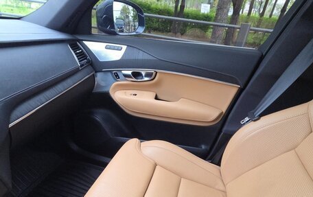 Volvo XC90 II рестайлинг, 2023 год, 5 310 000 рублей, 16 фотография