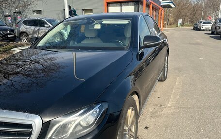 Mercedes-Benz E-Класс, 2019 год, 3 000 000 рублей, 2 фотография