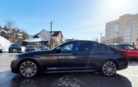 BMW 5 серия, 2019 год, 3 980 000 рублей, 3 фотография
