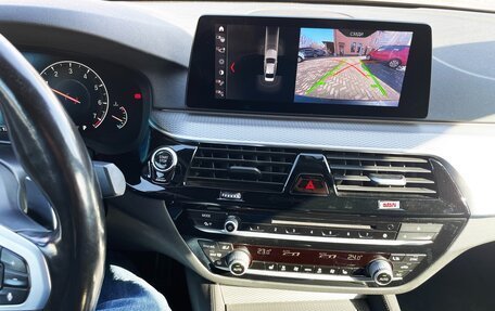 BMW 5 серия, 2019 год, 3 980 000 рублей, 12 фотография