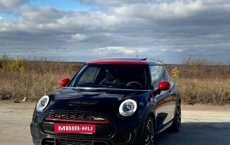 MINI Hatch, 2015 год, 2 200 000 рублей, 6 фотография