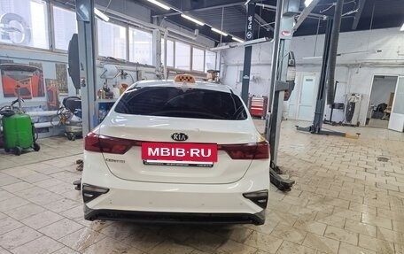 KIA Cerato IV, 2019 год, 1 200 000 рублей, 2 фотография